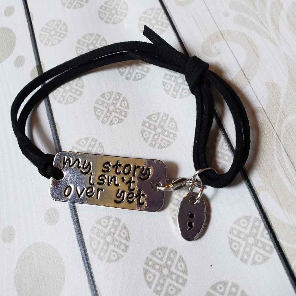 My story isn't over yet bracelet
